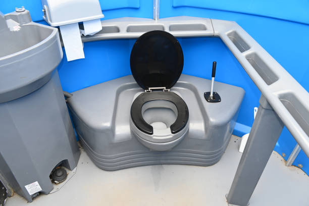 Best Porta potty delivery and setup  in Kahaluu Keauhou, HI